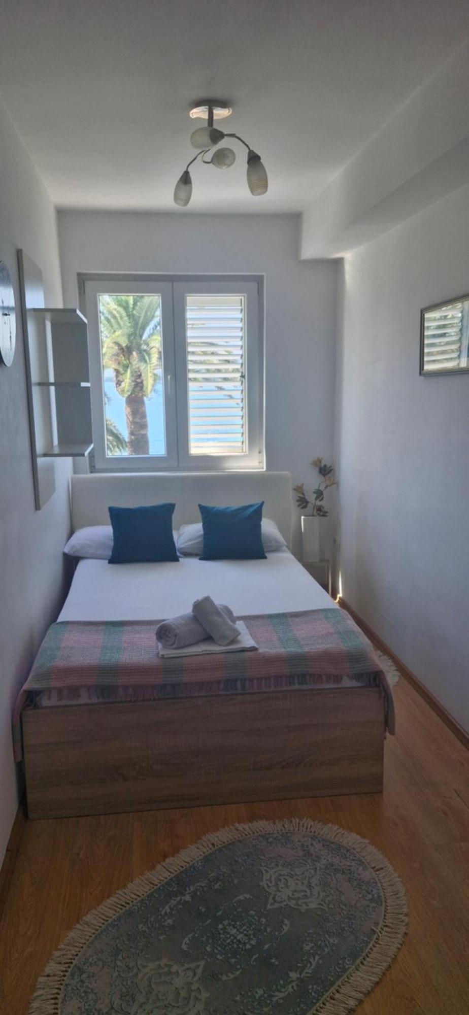 Chic Apartment In The City Center By The Sea Tivat Exterior photo